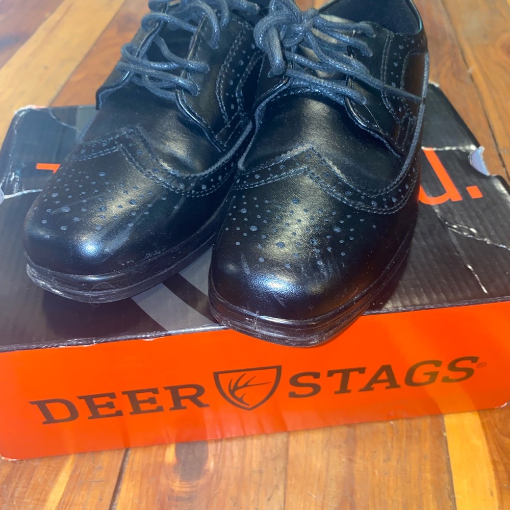 Deer Stags Black Oxford Derbys with Brogue Detailing